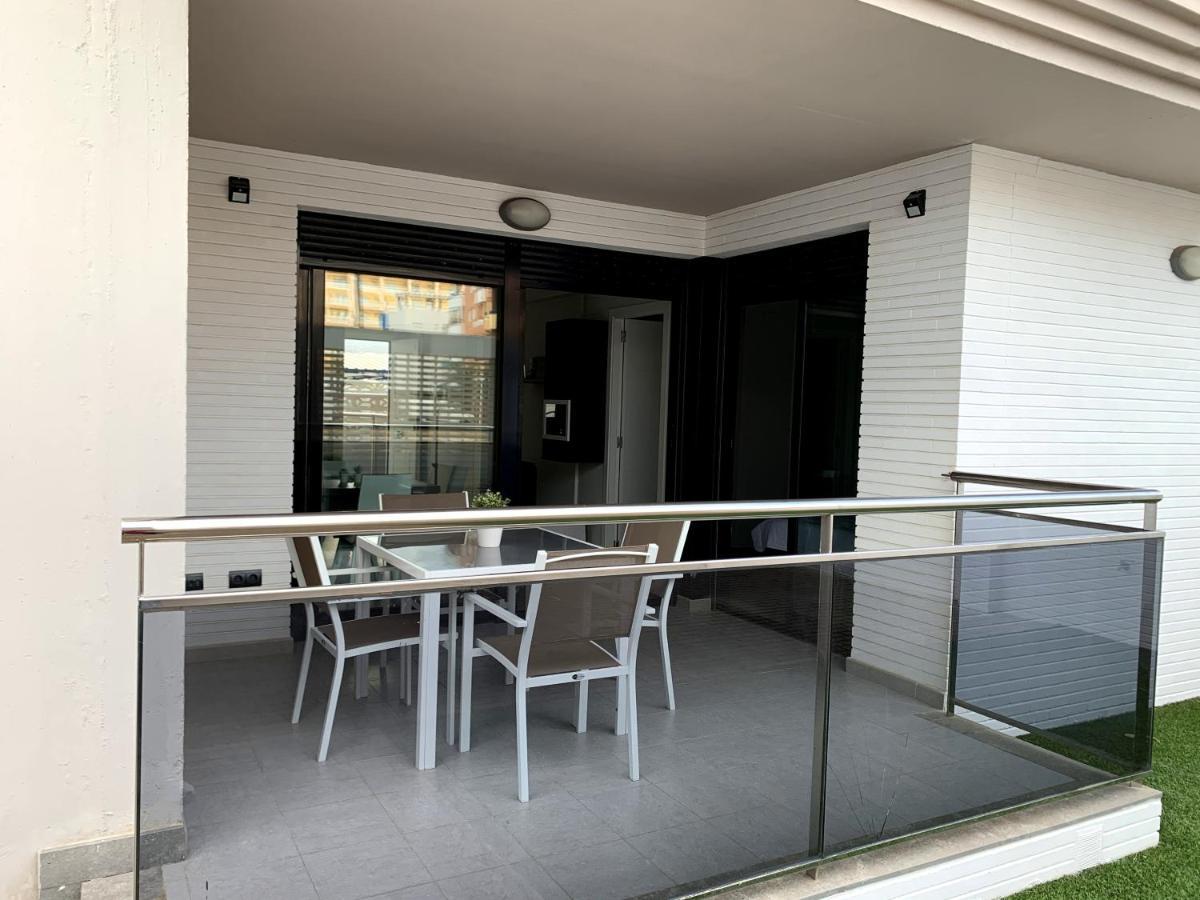 Apartamento Con Jardin En Primera Linea De Playa Con Parking Y Piscina Пеньискола Экстерьер фото